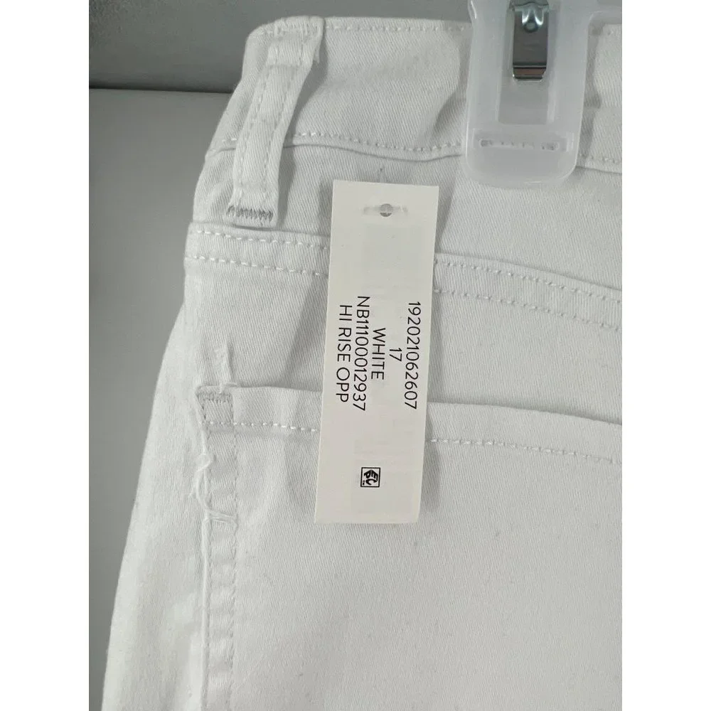 NWT No Boundaries Junior's White High Rise Skinny Jeans Size 17